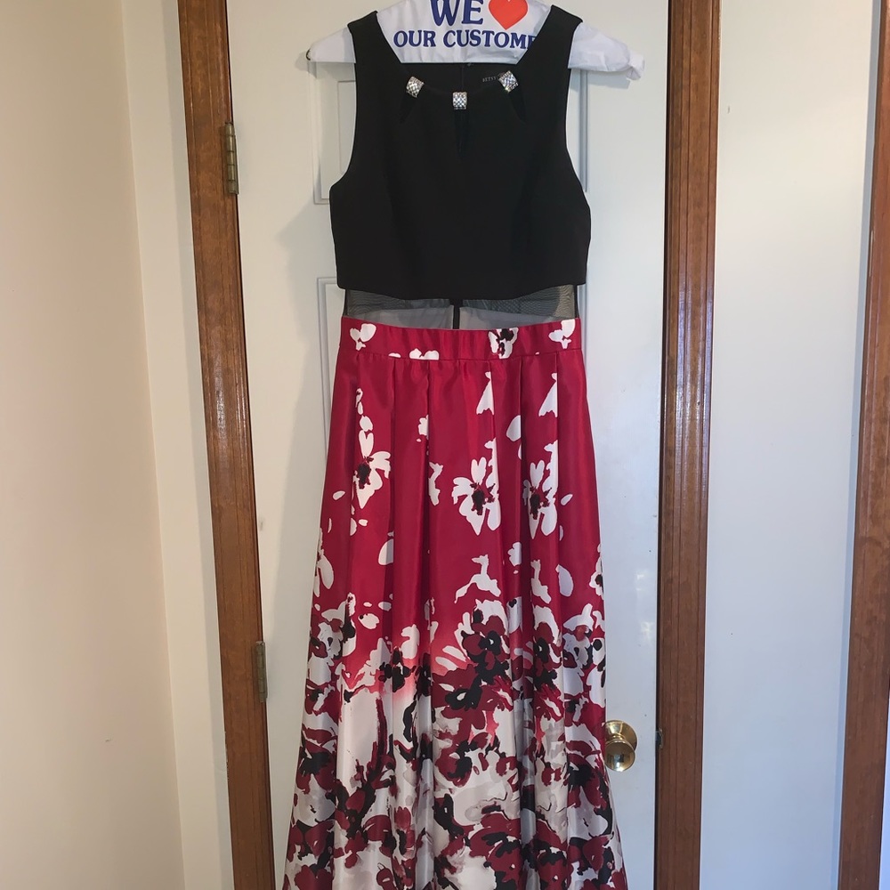group USA prom dress